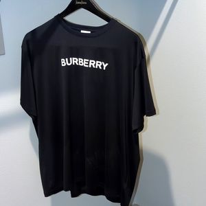 [NEW w/ TAGS] Black Burberry T-Shirt (Crew neck) [XL]